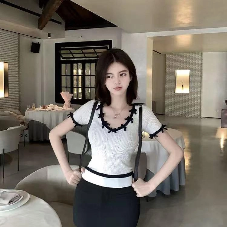 ABBY GODDESS T