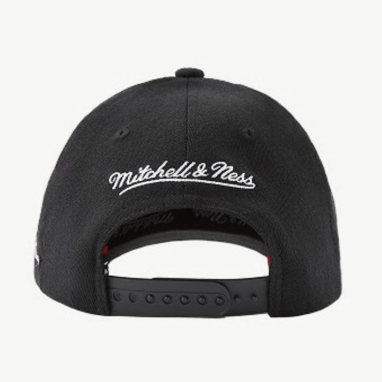 Mitchell Ness