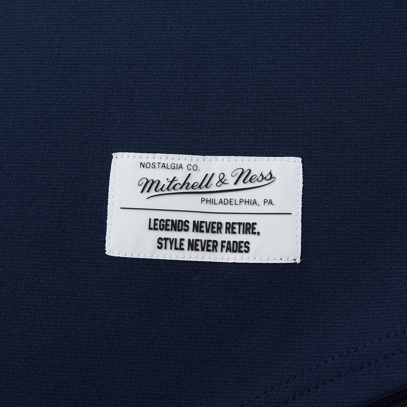 Mitchell Ness 90