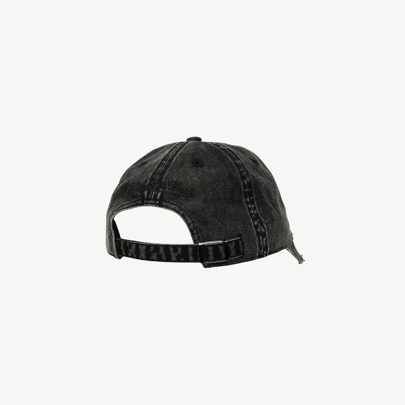 Mitchell Ness