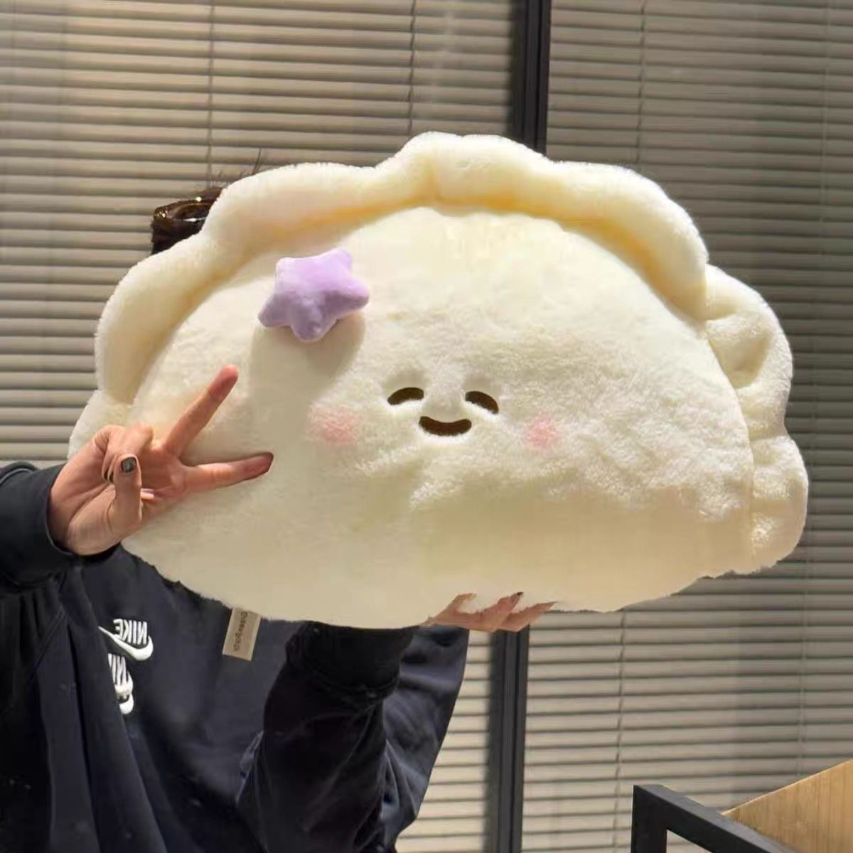 52cm77cm