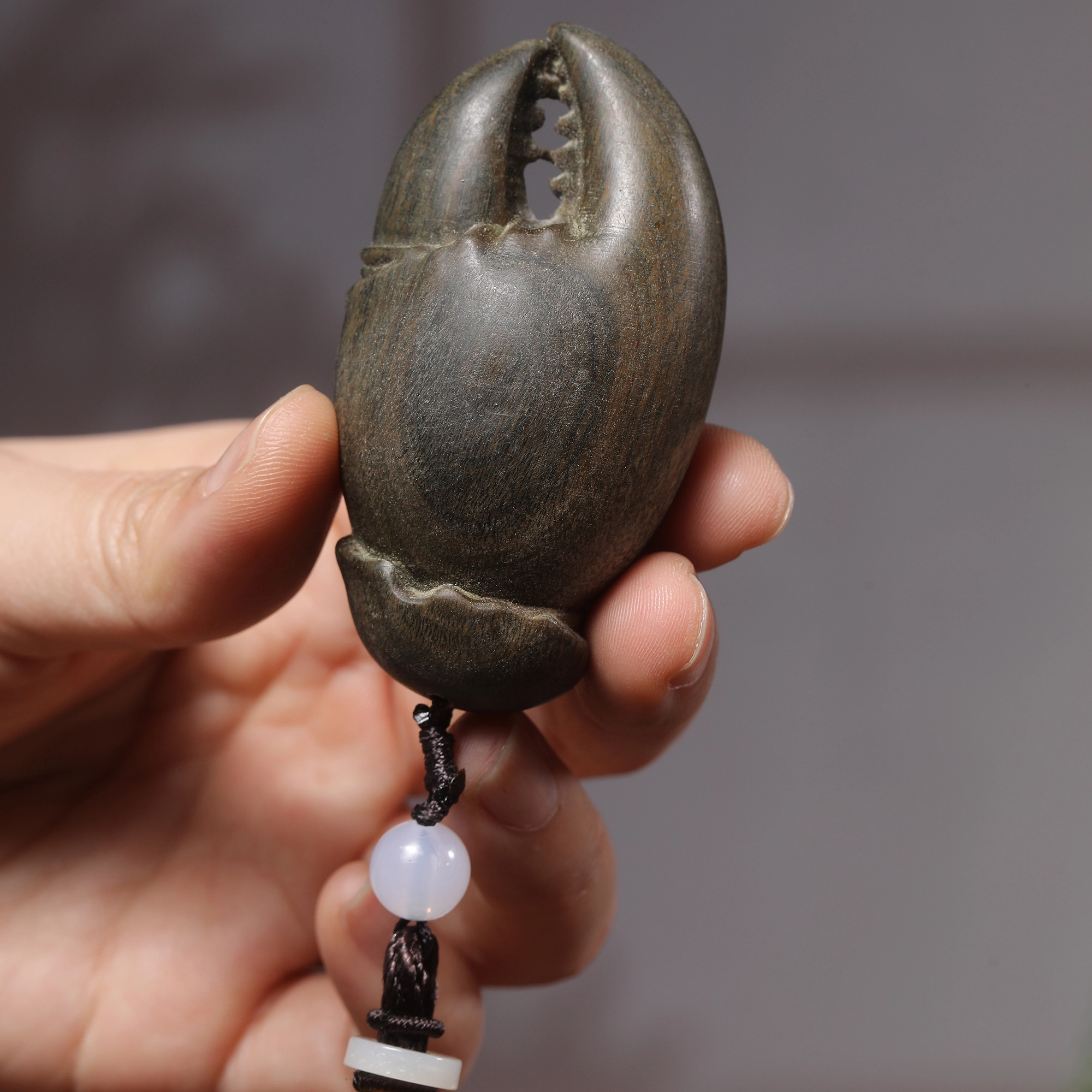 物㯖 新中式国潮复古文艺风百搭小众轻奢高级感茶宠盘玩文玩【有钳花】招财纳福财源广进万事如意好运连连 檀木 把件 男女同款情侣款