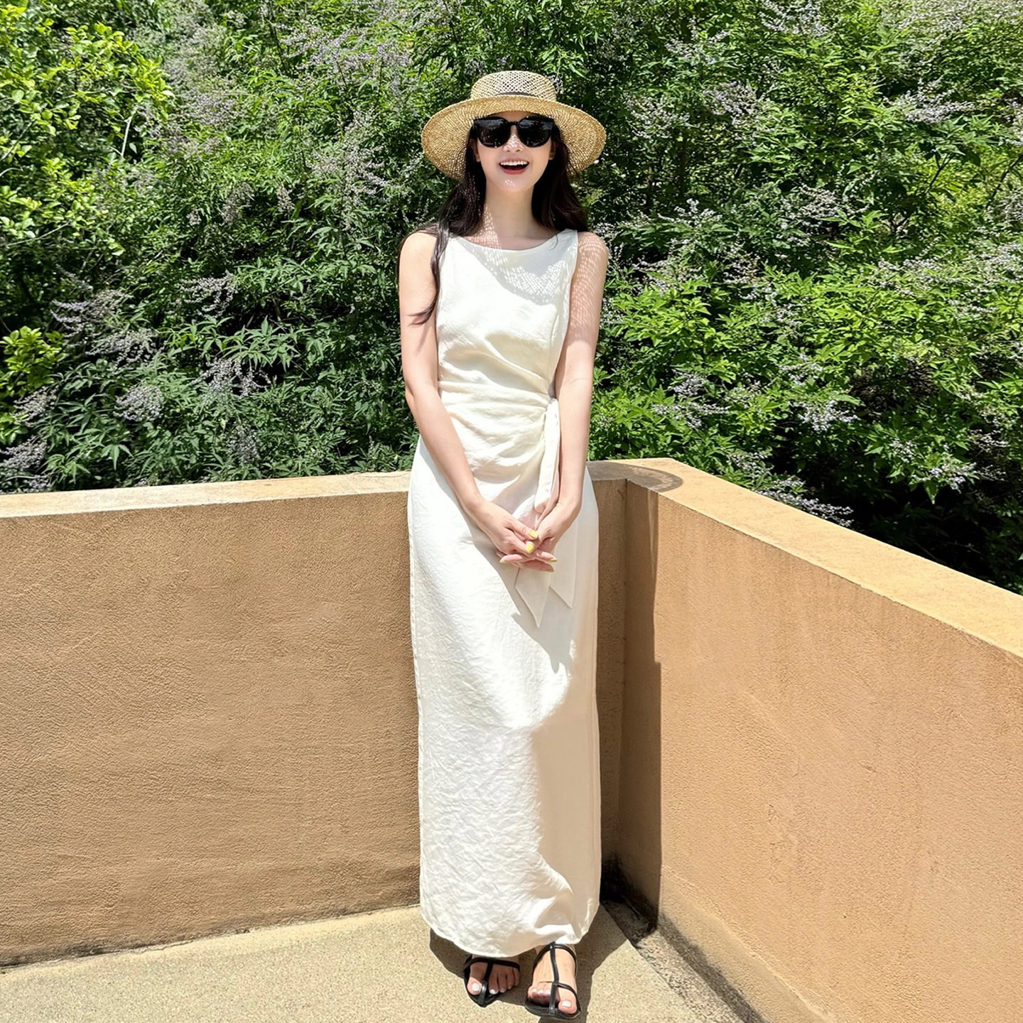 水中花 法式气质无袖女夏季大方得体高级感收腰长裙吊带连衣裙 女款