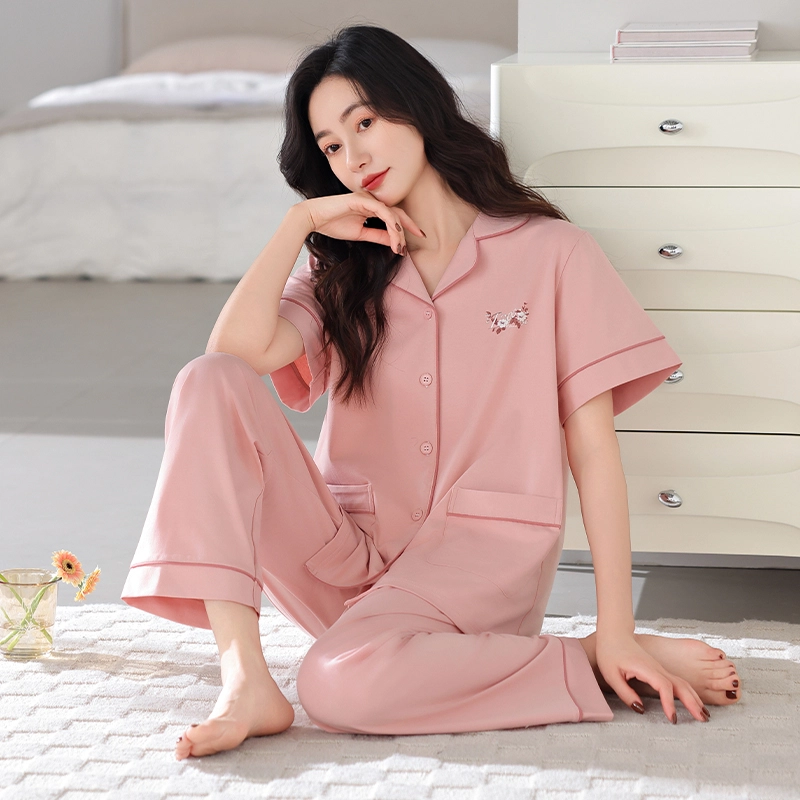 夏芬妍 简约时尚柔软舒适纯色气质绣花翻领家居服亲肤休闲短袖长裤可外穿睡衣套装 女款