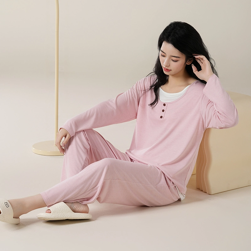 夏芬妍 简约柔软舒适透气亲肤纯色假两件圆领纽扣家居服休闲宽松长袖长裤带胸垫可外穿睡衣套装 女款 粉色