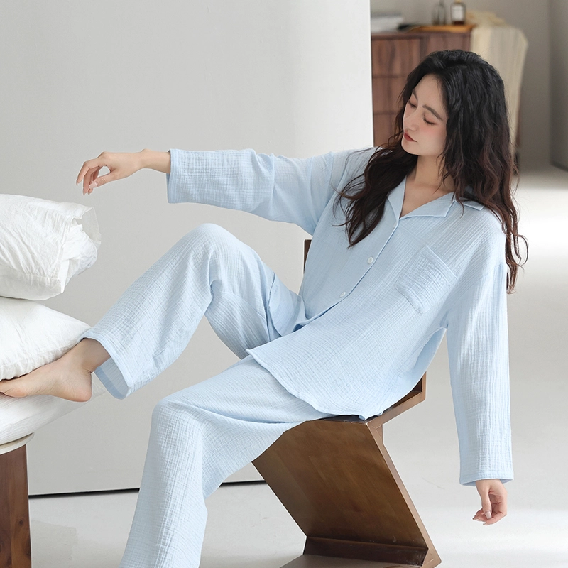 夏芬妍 休闲舒适纯色双层纱婴儿棉翻领开衫家居服柔软亲肤可外穿长袖长裤睡衣套装 女款 蓝色
