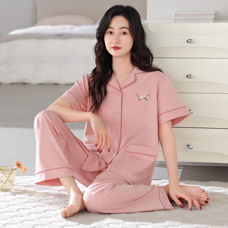 夏芬妍 简约时尚柔软舒适纯色气质绣花翻领家居服亲肤休闲短袖长裤可外穿睡衣套装 女款