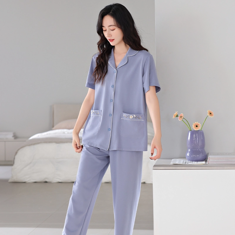夏芬妍 简约时尚柔软舒适纯色气质绣花翻领家居服亲肤休闲短袖长裤可外穿睡衣套装 女款