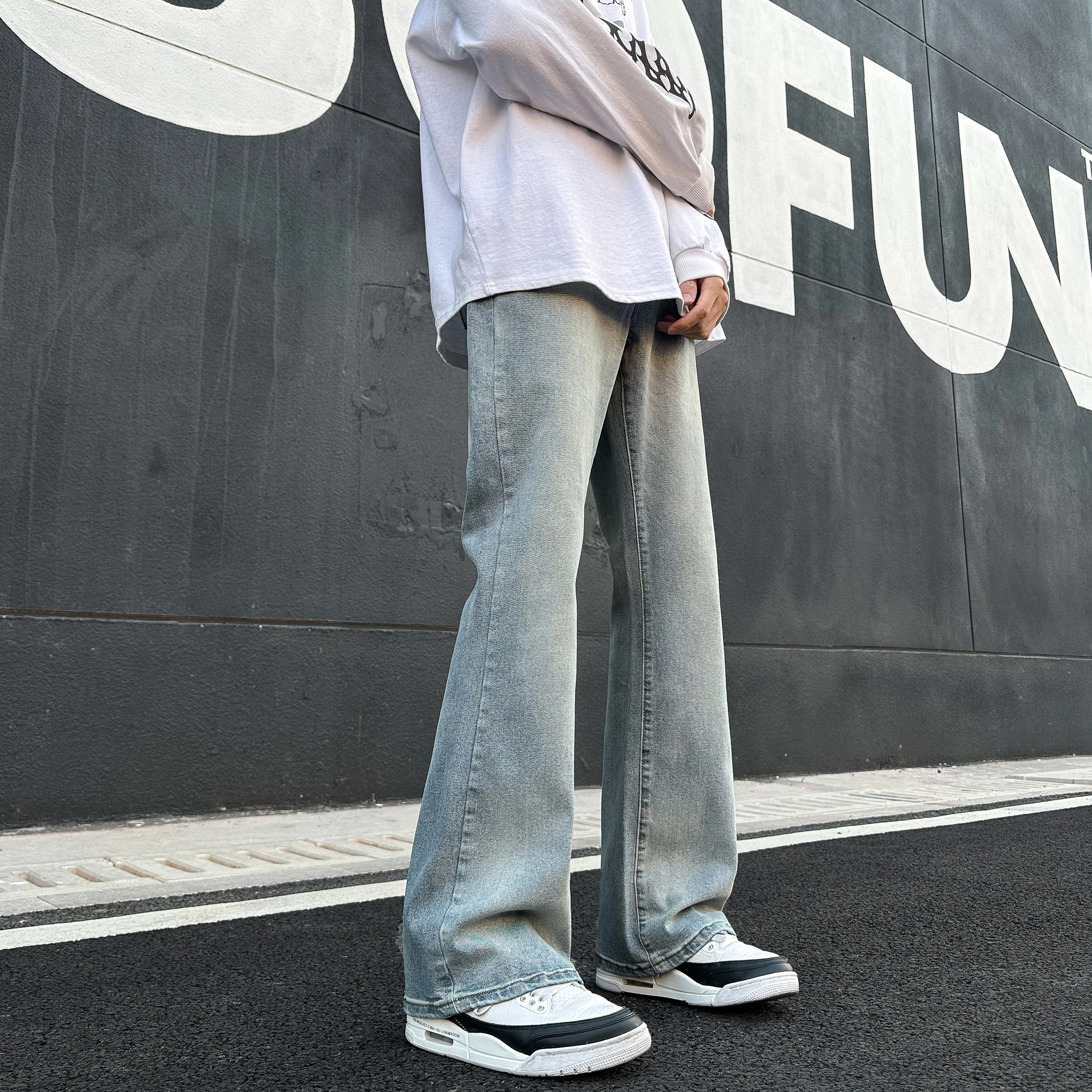 220XAFB