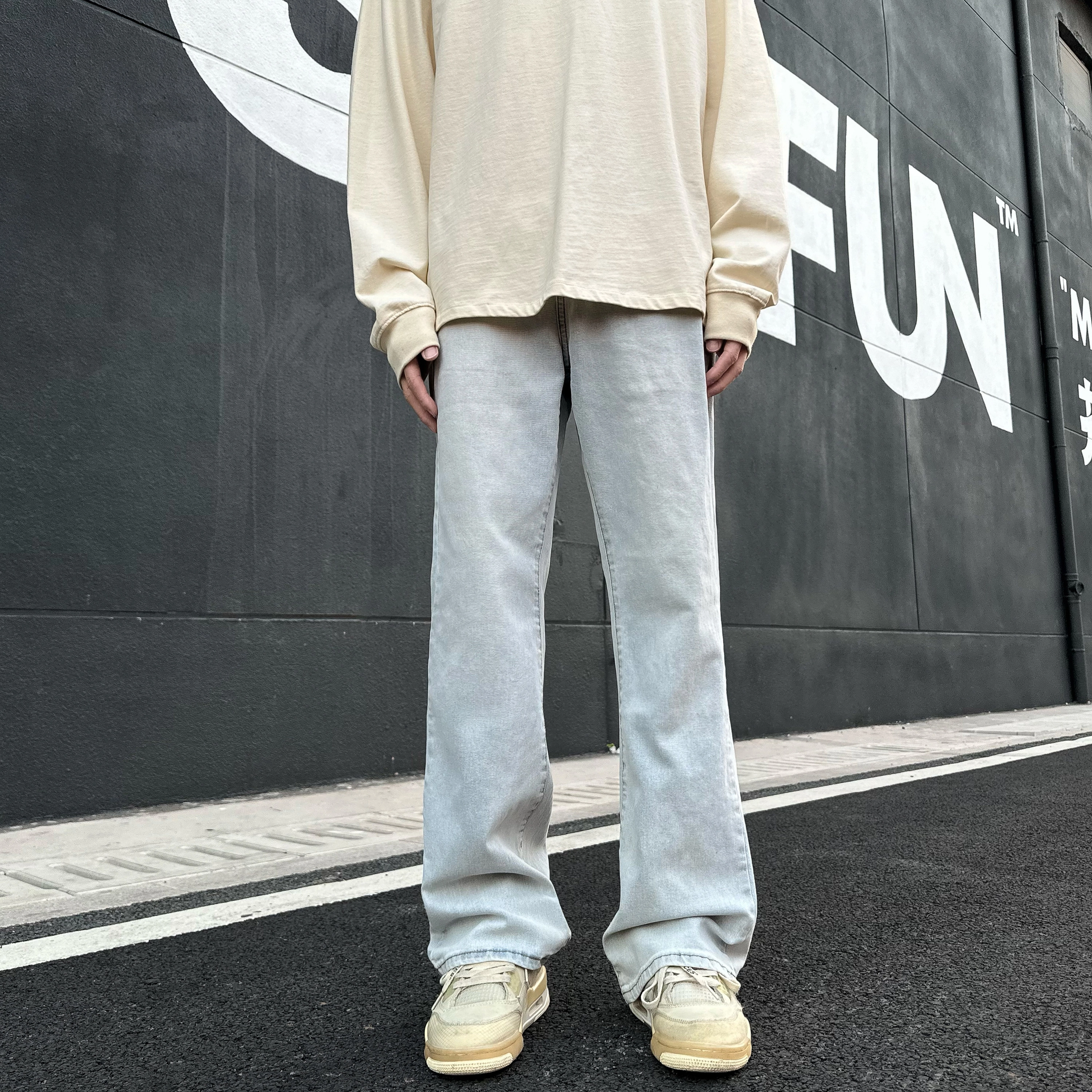 220XAFB