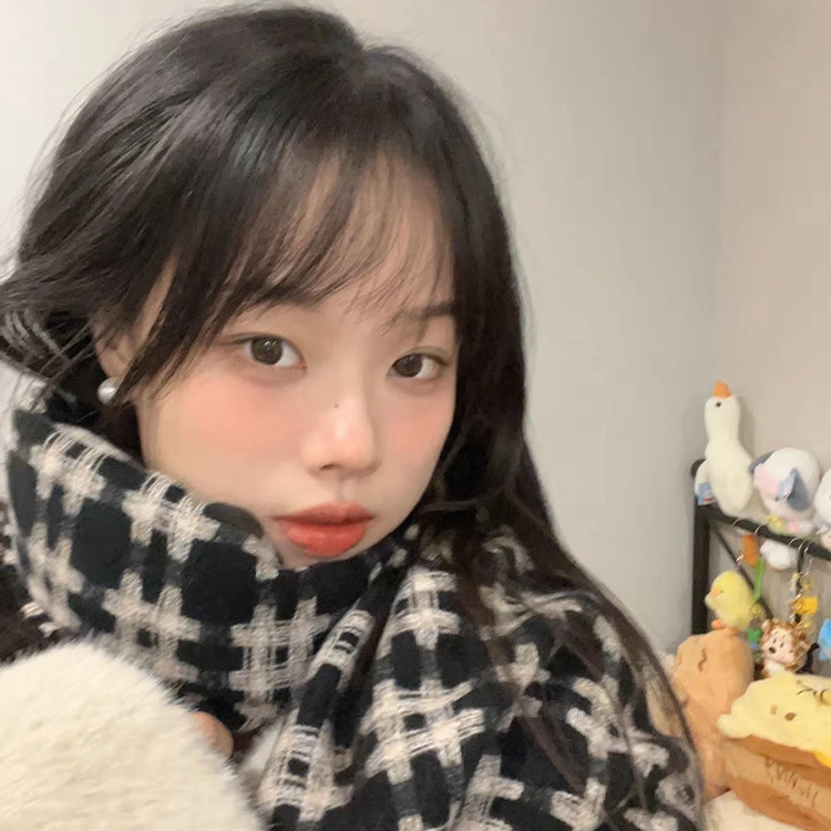 俞兆林 百搭高级感保暖加厚井字格子 心动礼盒装 聚酯纤维 绒线围巾 男女同款情侣款