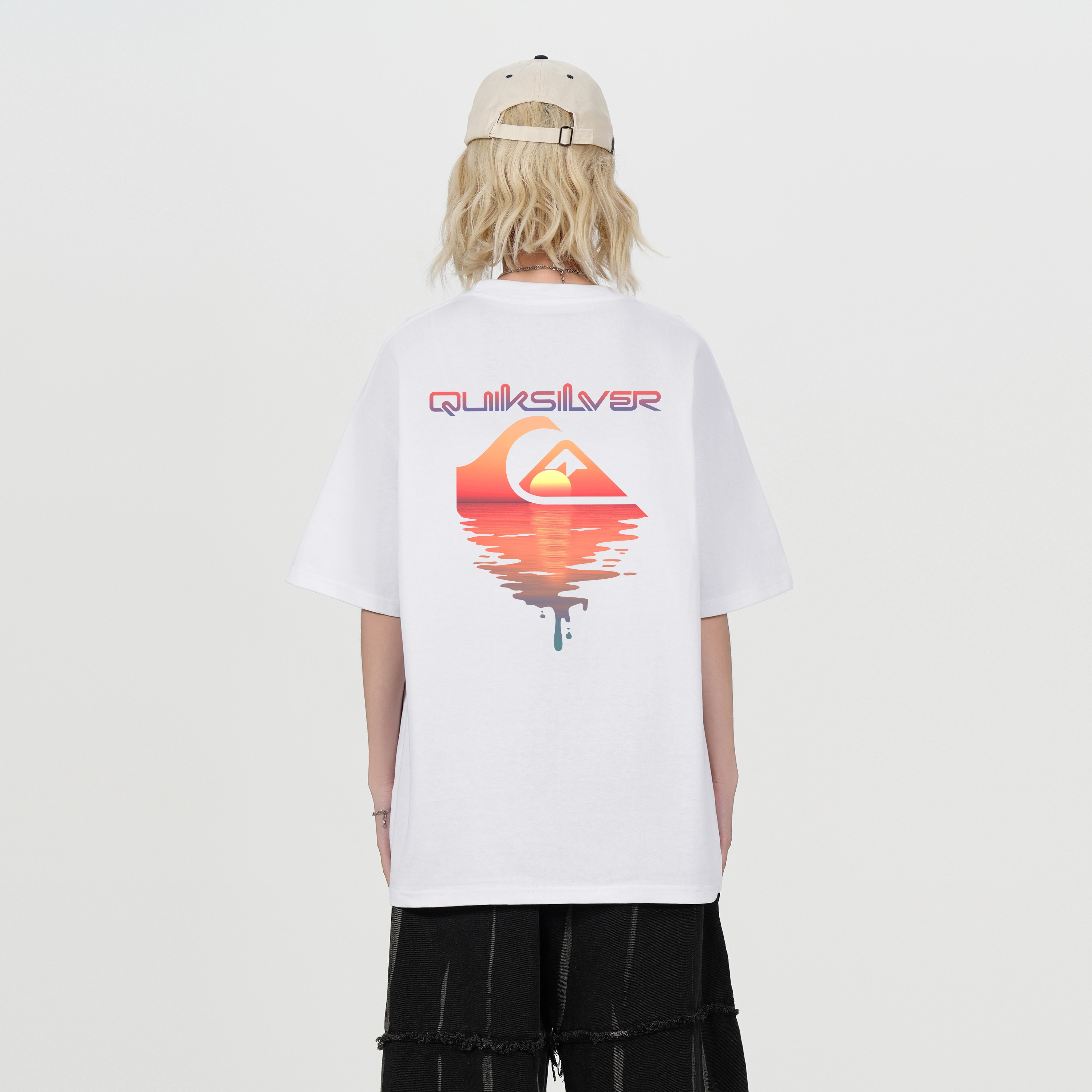 Quiksilver LogoT