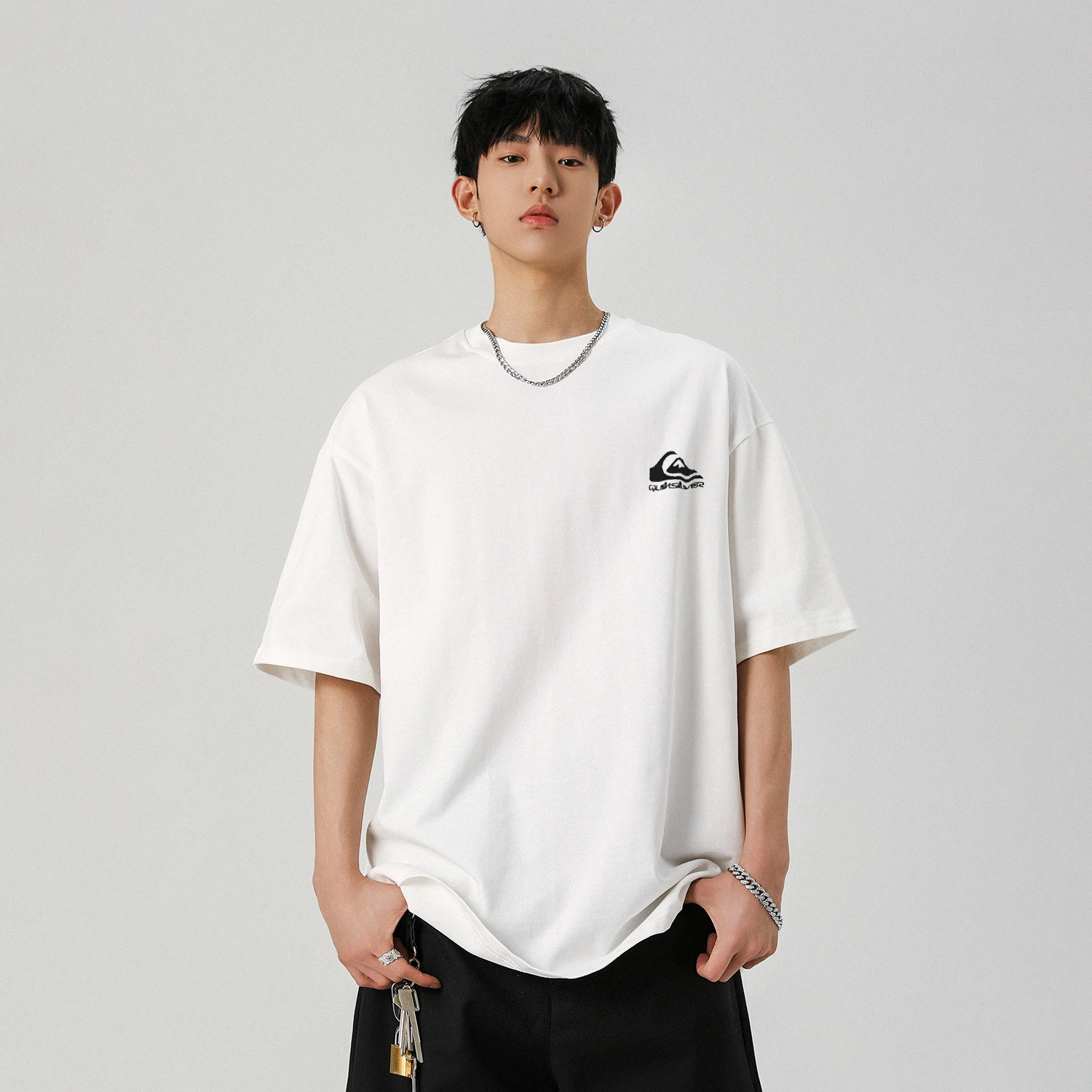 Quiksilver LogoT