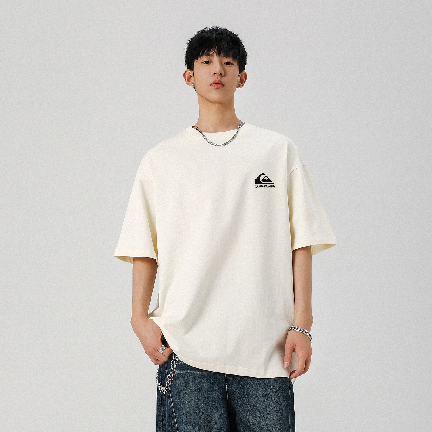 Quiksilver LogoT
