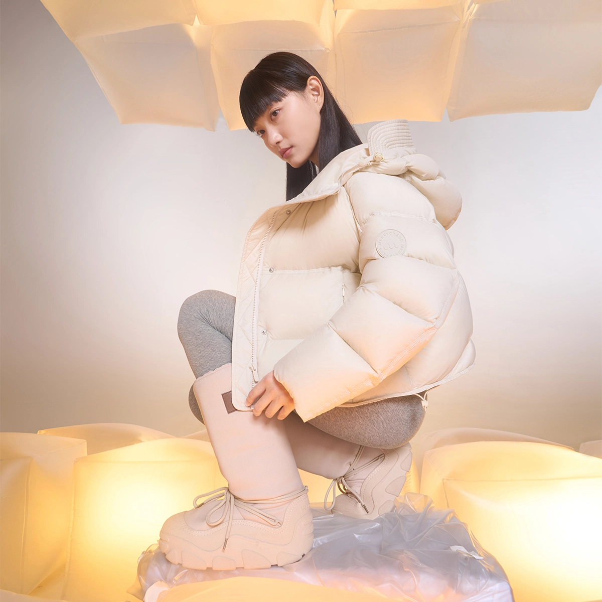 美力城 泡芙面包服短款加厚鹅绒羽绒服 男女同款