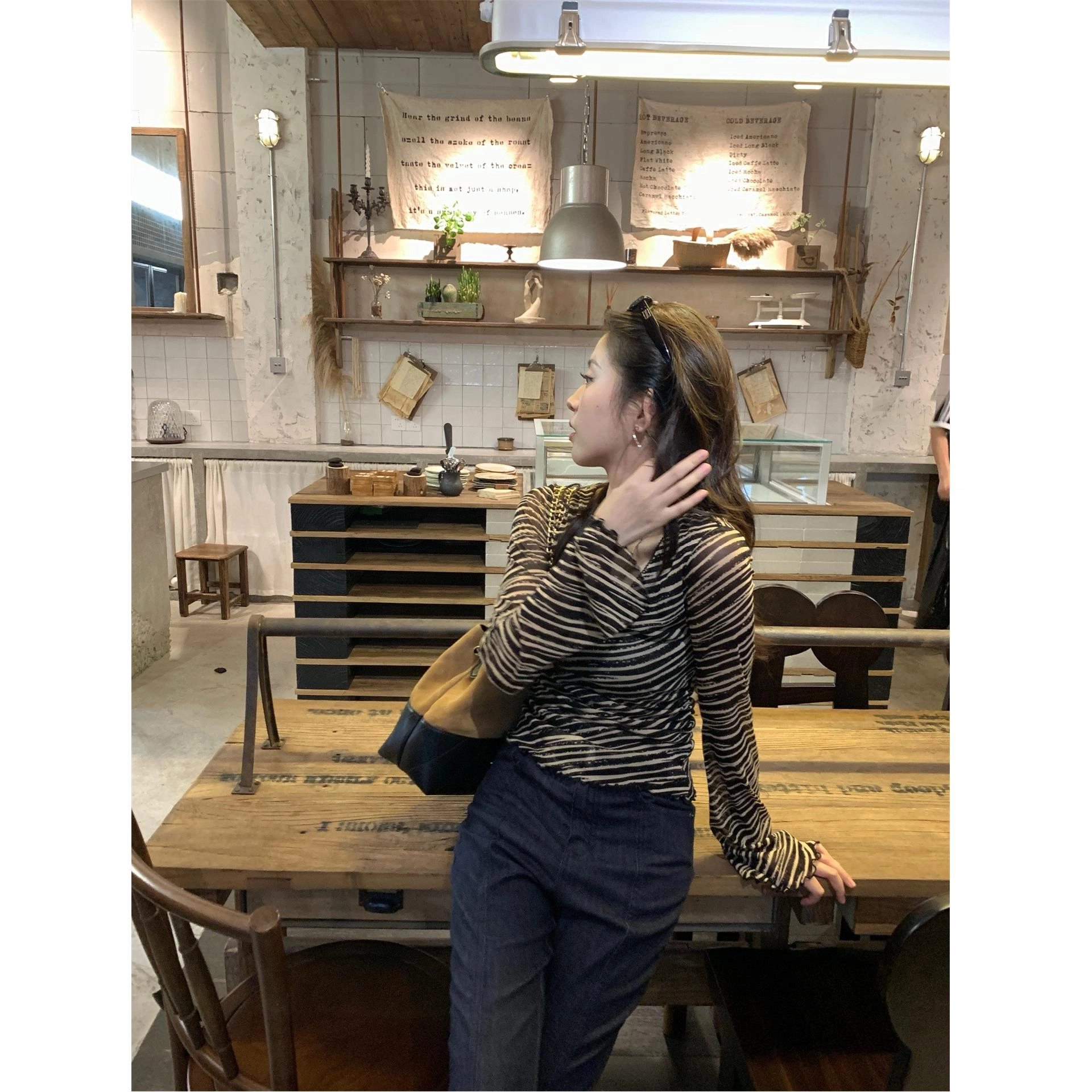 Olivia Share777 V T