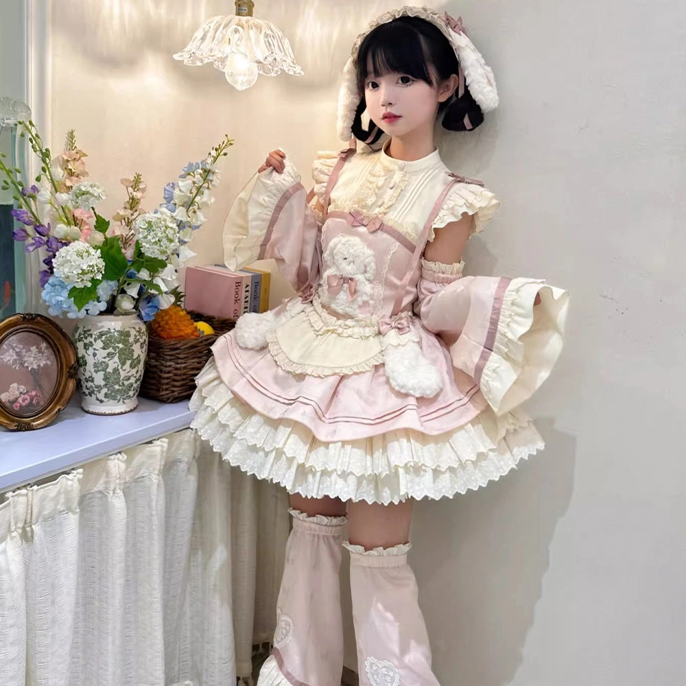 AMUNITS Lolita