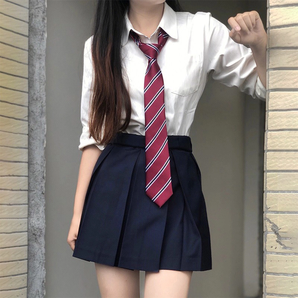 日暮星河 时尚潮流舒适休闲短裙 女款