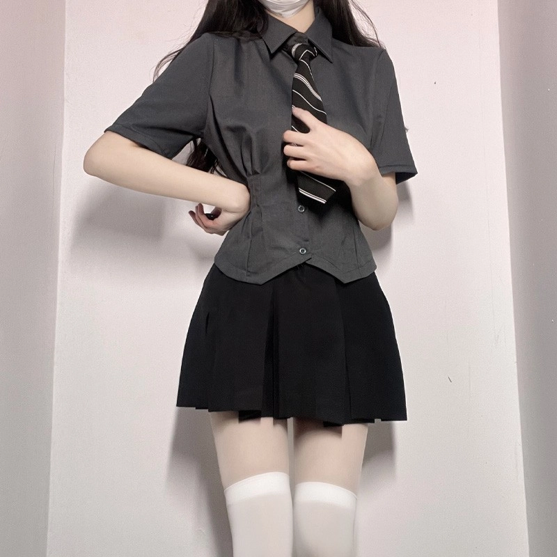 日暮星河 开叉收腰衬衫 纯色短袖夏季纯欲风辣妹收腰衬衫 女款