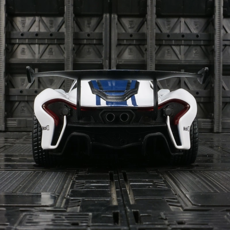 BABYS 1ST P1 GTR