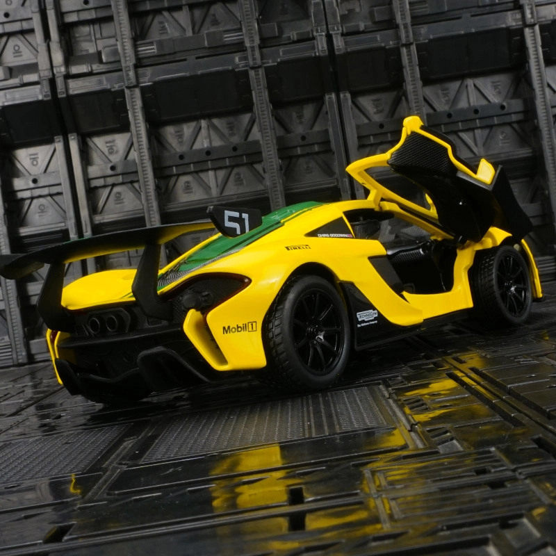 BABYS 1ST P1 GTR