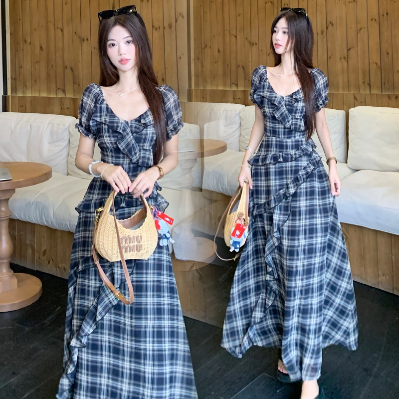 缪斯的诱惑 版型巨显瘦夏日强推格子露肩大码短袖连衣裙 女款