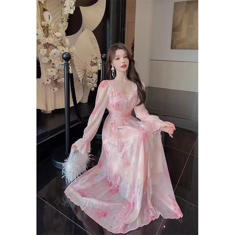 缪斯的诱惑 网红时尚法式通勤长袖连衣裙 女款