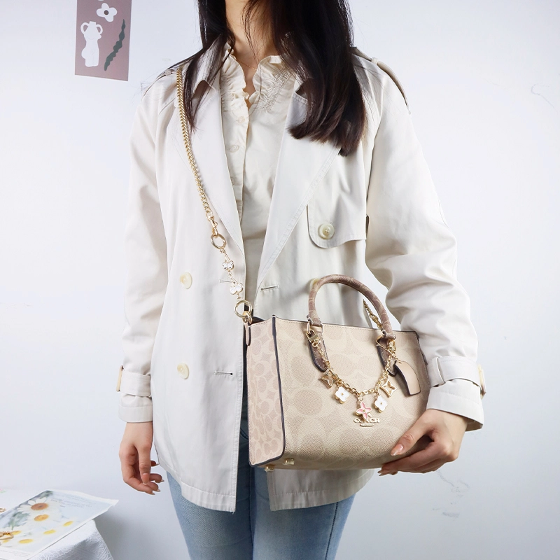 COACH MaggieTote