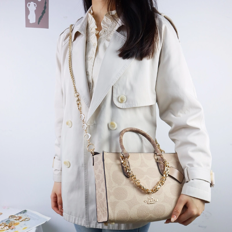 COACH MaggieTote
