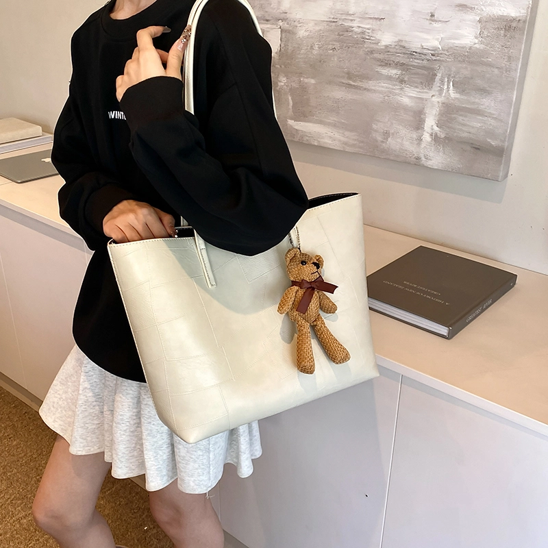 OKEKE pu Tote