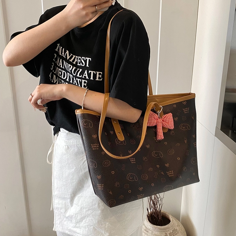 OKEKE PU Tote