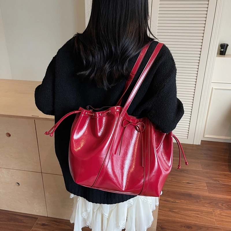 OKEKE PU Tote