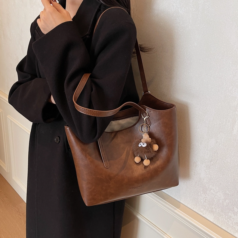 OKEKE PU Tote