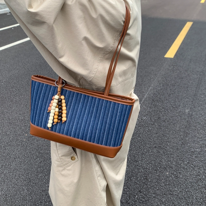 OKEKE pu Tote