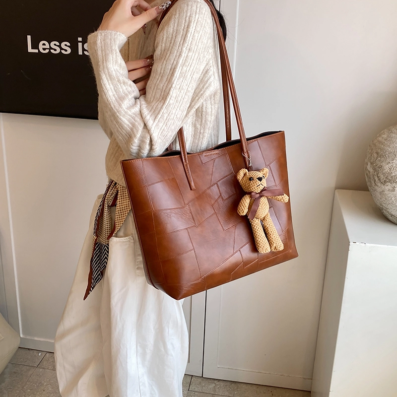 OKEKE pu Tote