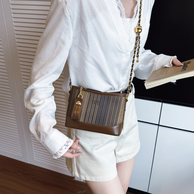 OKEKE PU Tote