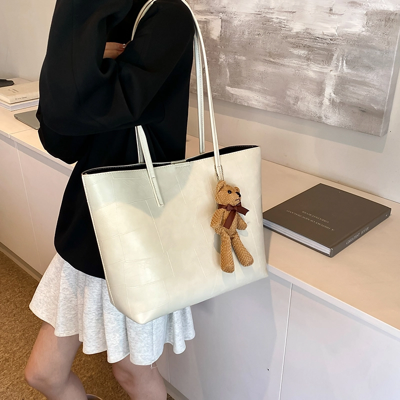 OKEKE pu Tote