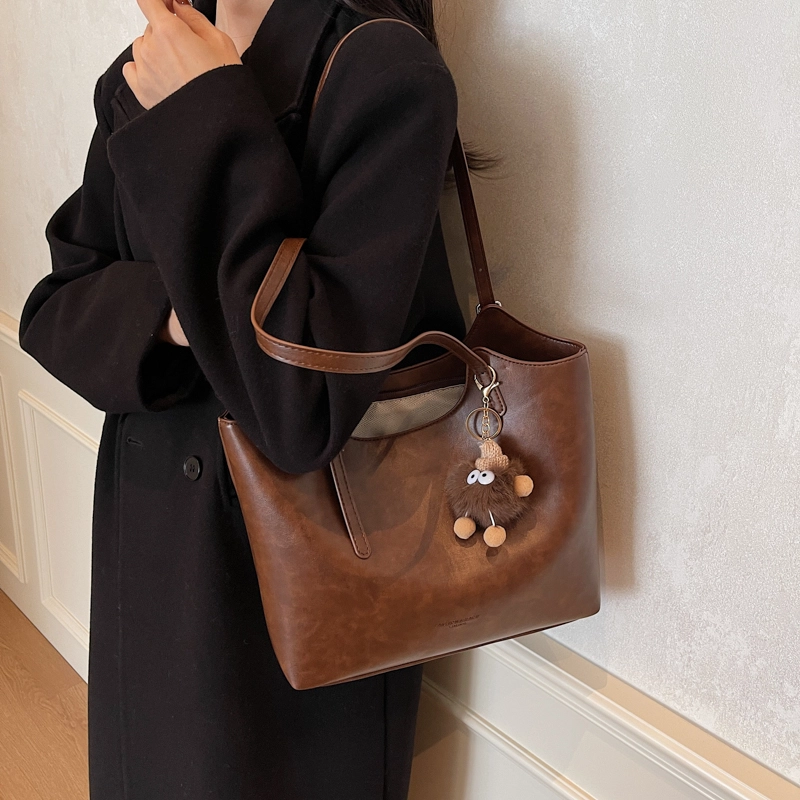 OKEKE PU Tote