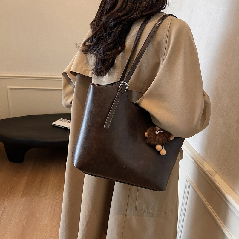 OKEKE PU Tote