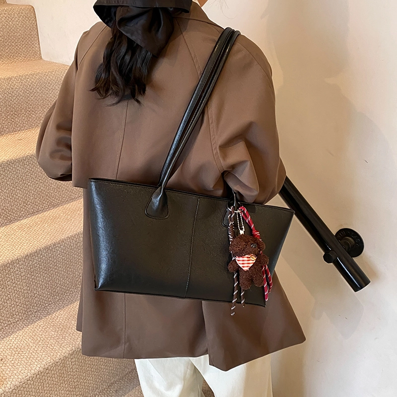 OKEKE PU Tote