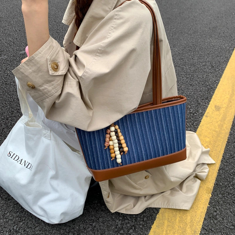 OKEKE pu Tote