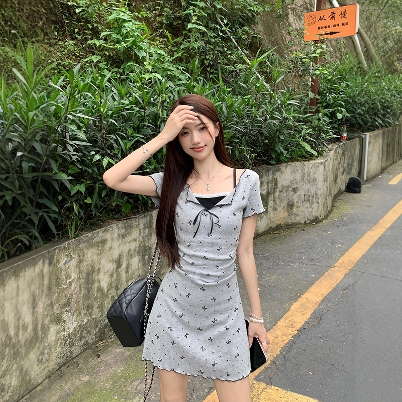 格子苔 纯欲蝴蝶结法式小个子高级感收腰显瘦短裙短袖连衣裙 女款