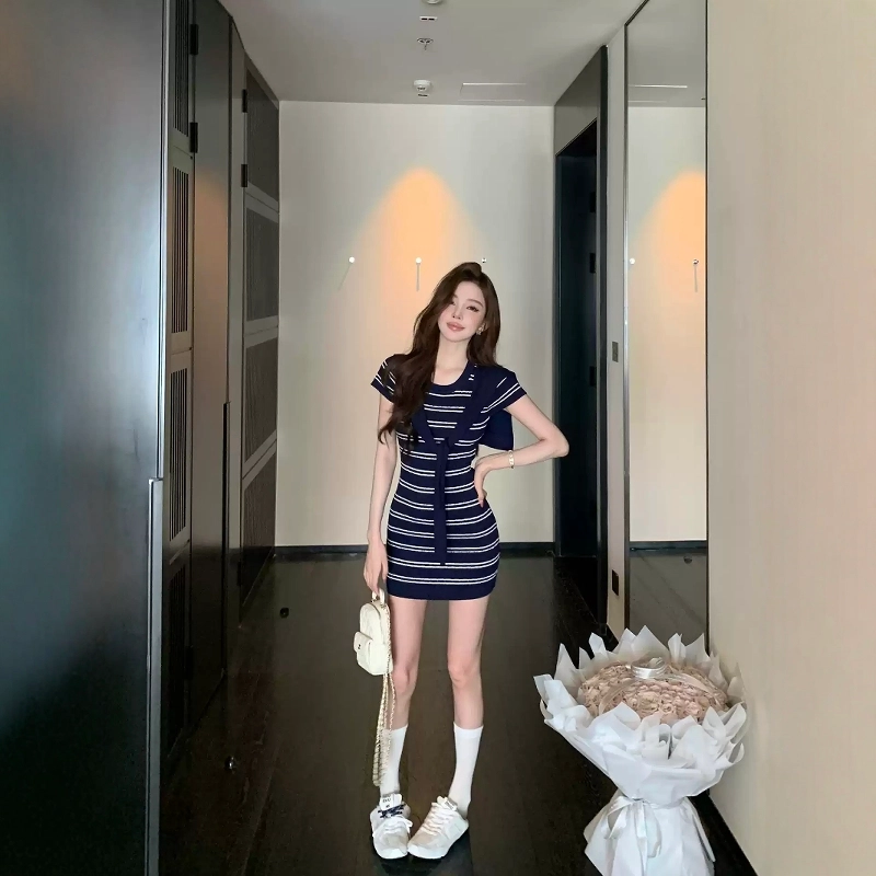 格子苔 纯欲性感针织女夏季修身显瘦条纹包臀短裙披肩套装 短袖连衣裙 女款
