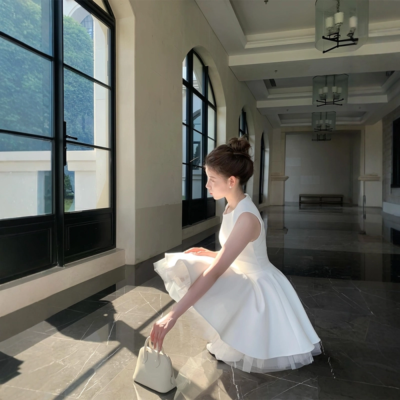 格子苔 法式赫本风网纱拼接女夏季气质收腰蓬蓬公主裙 无袖连衣裙 女款