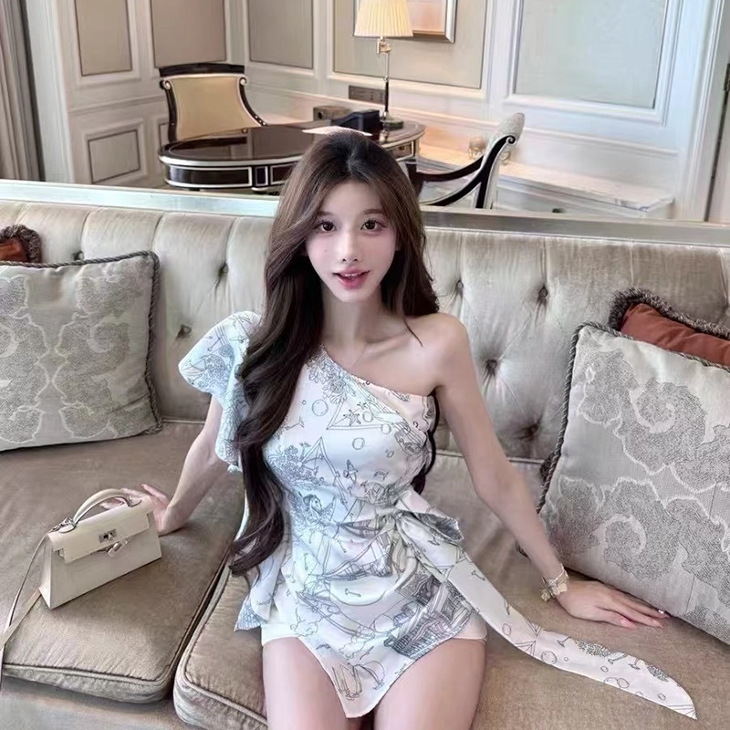 MISSHONEY MH T