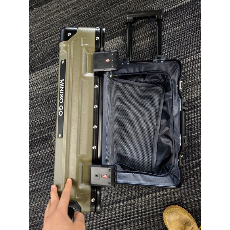 MINISO ABS+PC 2024262830