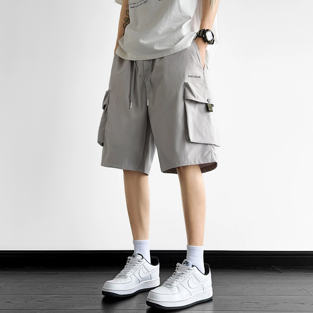 BLANC ECLARE Logo