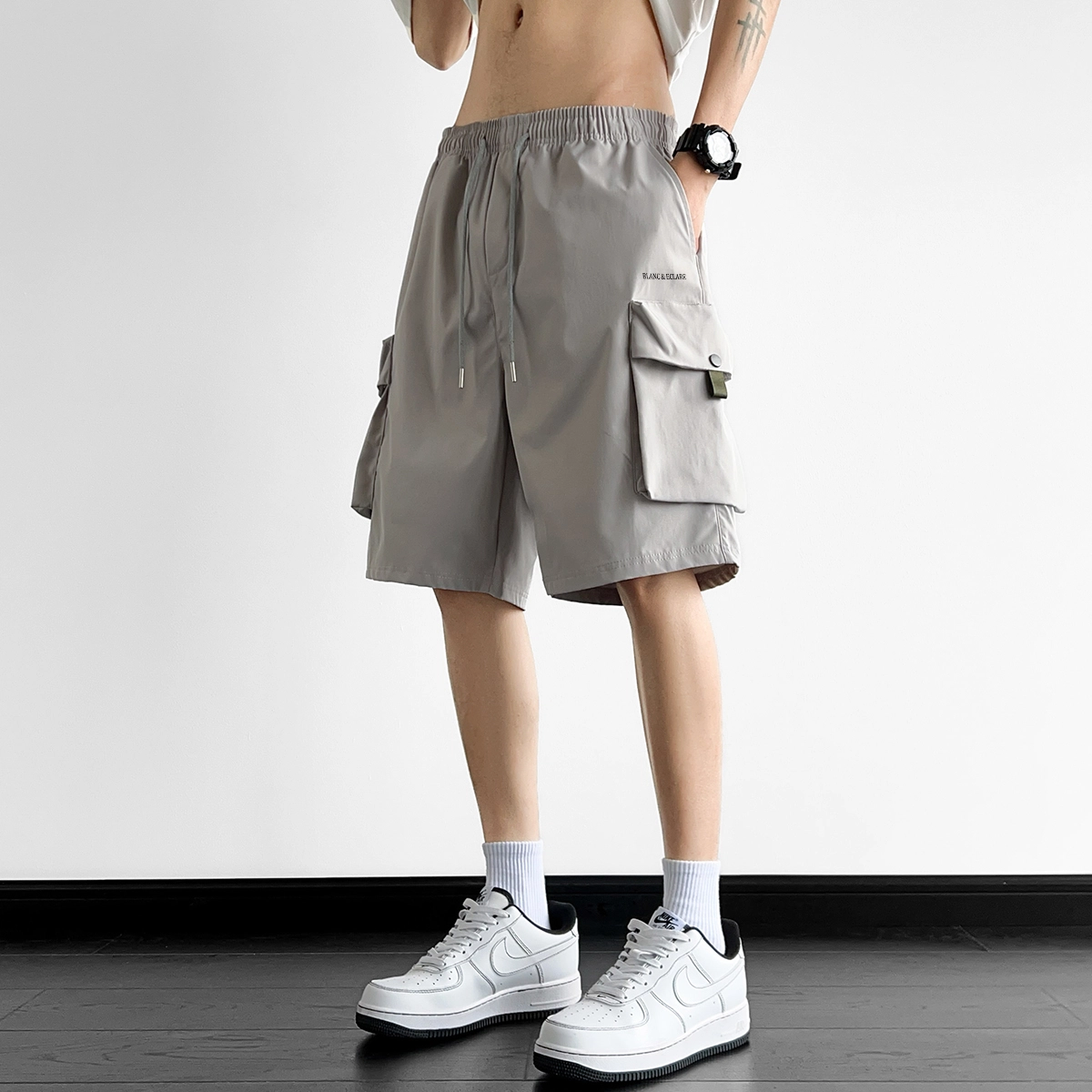 BLANC ECLARE Logo