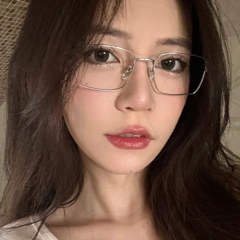 轲领 高级感近视眼镜优雅方框防蓝光 金属合金 方形 光学镜架 男女同款情侣款