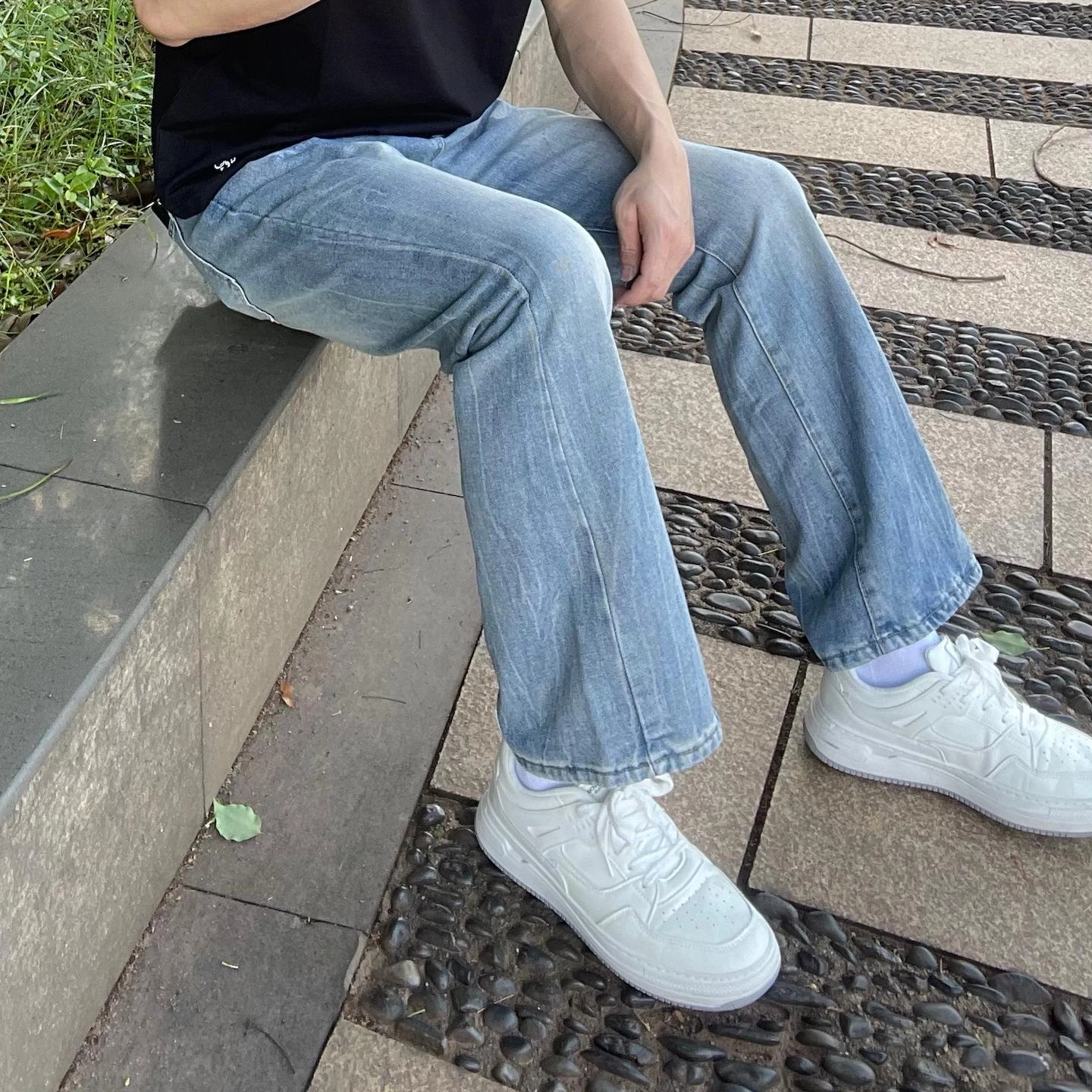 DOENU ins